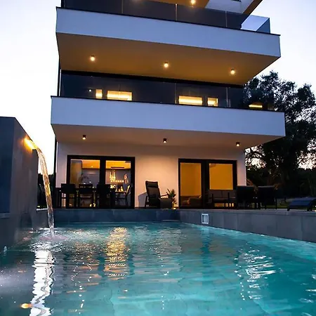 Onyx Villa *
