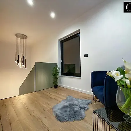 Onyx Villa *