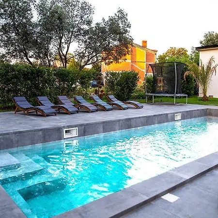 Onyx Villa *