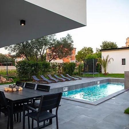 Onyx Villa